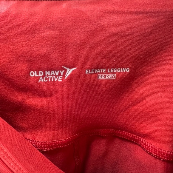 Old Navy Women's Powersoft 7/8 Elevate Leggings Red Camo Athletic NEW Size Large - Picture 12 of 13